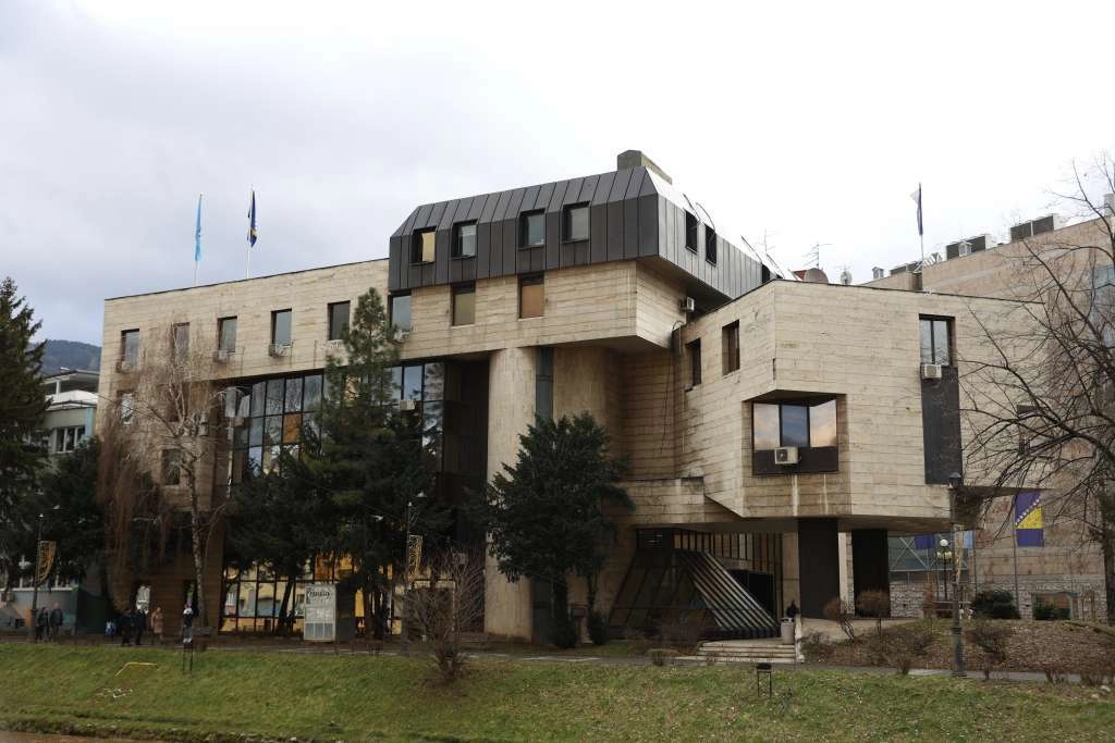 Predložene nove izmjene legislative o zateznim kamatama na javne prihode u FBiH